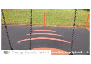 Wetpour surfacing installation