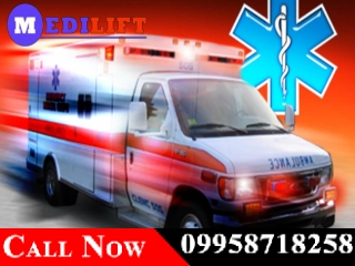 Get Reliable Medilift Road Ambulance in Gandhi Maidan and Mahendru with Best Medical Setup