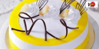 Tall cake pineapple flavor - Home Food Delivery