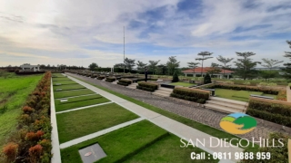 Pemakaman modern konsep taman indah Sandiegohills Karawang