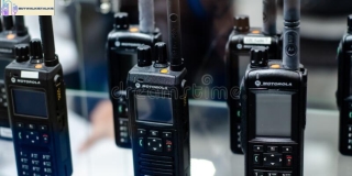 4 Best Two Way Radio Walkie Talkies For Skiing