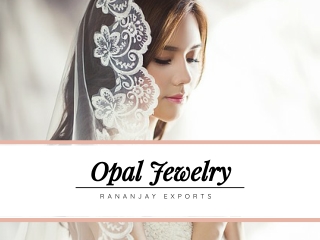 Give Amazing Opal Jewelry to Your Loved Ones at This Chrismas 2021