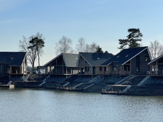 Recreatiewoningen aan het water