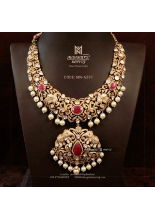 Pachi Necklace with Ruby Stones