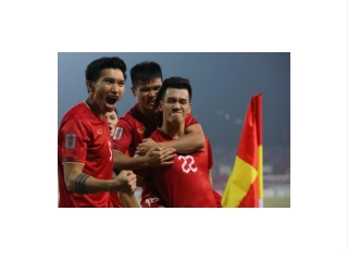 Thua dau truoc DT Viet Nam, fan Indonesia do loi cho trong tai, doi roi Dong Nam A