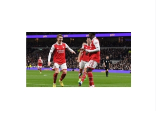 ‘Tan binh vo truot’ cua MU duoc Arsenal san don