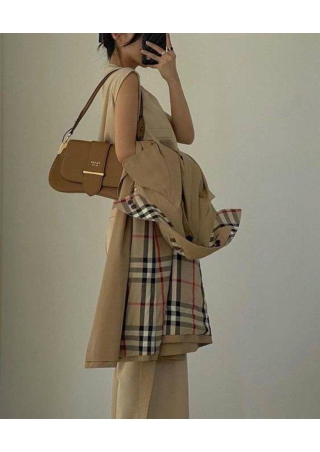 Look trench burberry femme