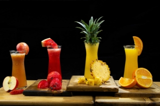 5 Refreshing Summer Drinks to Beat the Heat - HCCB