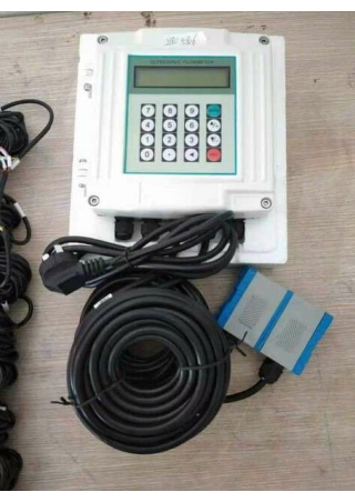 Đồng hồ đo lưu lượng dạng siêu âm - vanbuomhanoi