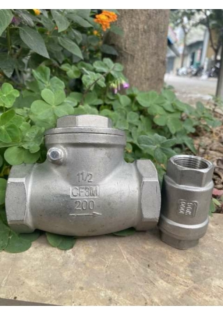 van một chiều inox