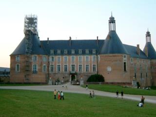 Chateau_de_saint_fargeau