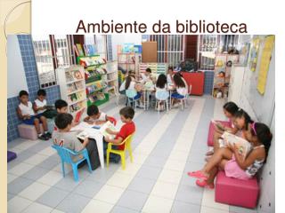 Ambiente da biblioteca