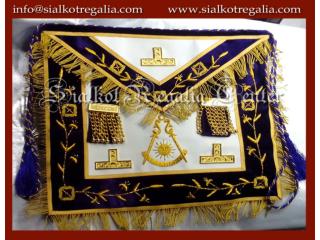 past master apron