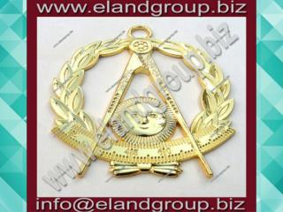 Masonic Past Master Jewel Compasses Quadrant within Wreath