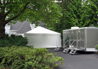 Rental Bathrooms for Festivals, Business Remodels and Parties