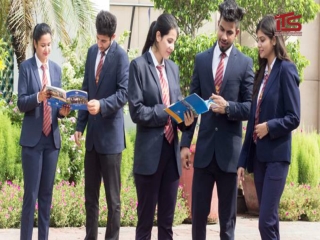 Top 10 MCA Colleges in Delhi NCR for successful future