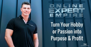 John Spencer Ellis Teaches Online Business Model to Entrepreneurs