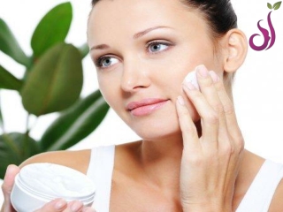 Top Face creams manufacturer Exporter and Manufacturers