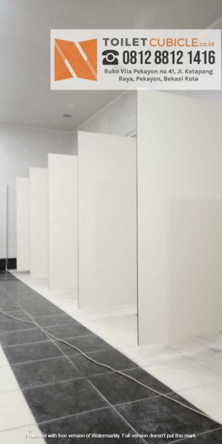 ToiletCubicle.co.id Toilet Cubicle Phenolic Stasiun Cirebon - ToiletCubicle.co.id