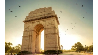 INDIA GATE - Best Place to Visit in Delhi | TRENDAROUNDUS